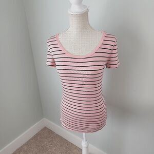 American DREAM WOMEN'S SHORT SLEEVE TOP SIZE MEDIUM PINK AND BLACK STRIPE